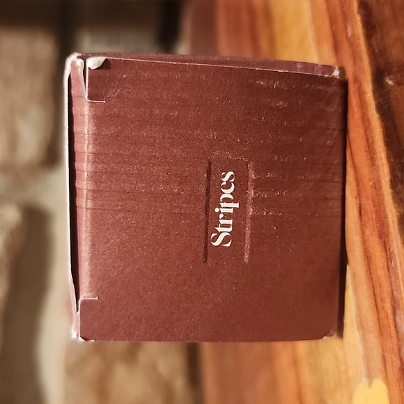 Stripes The Full Monty Body Oil - Beand New - Picture 4 of 7